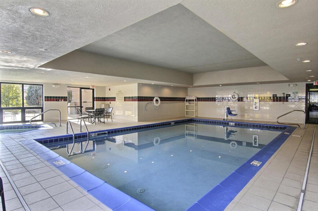 hotel image 8