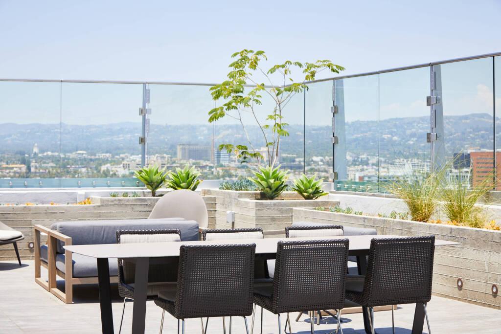hotel image 10