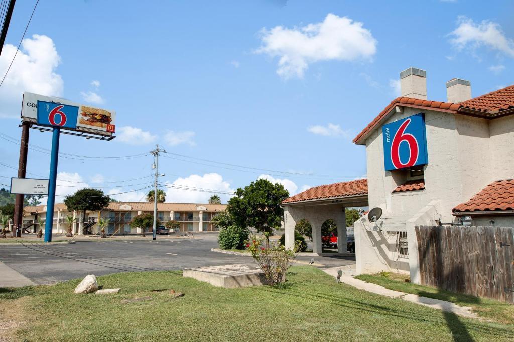 hotel image 37