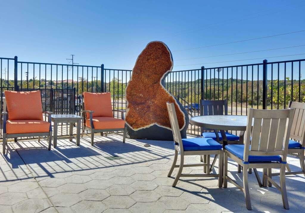 hotel image 13