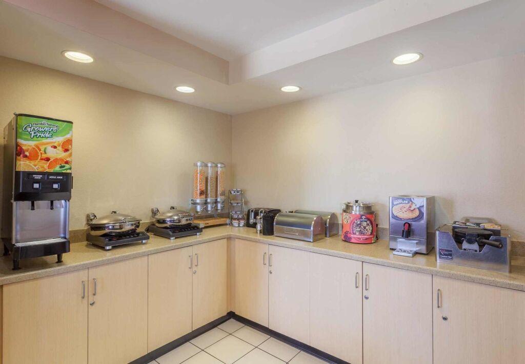 hotel image 11