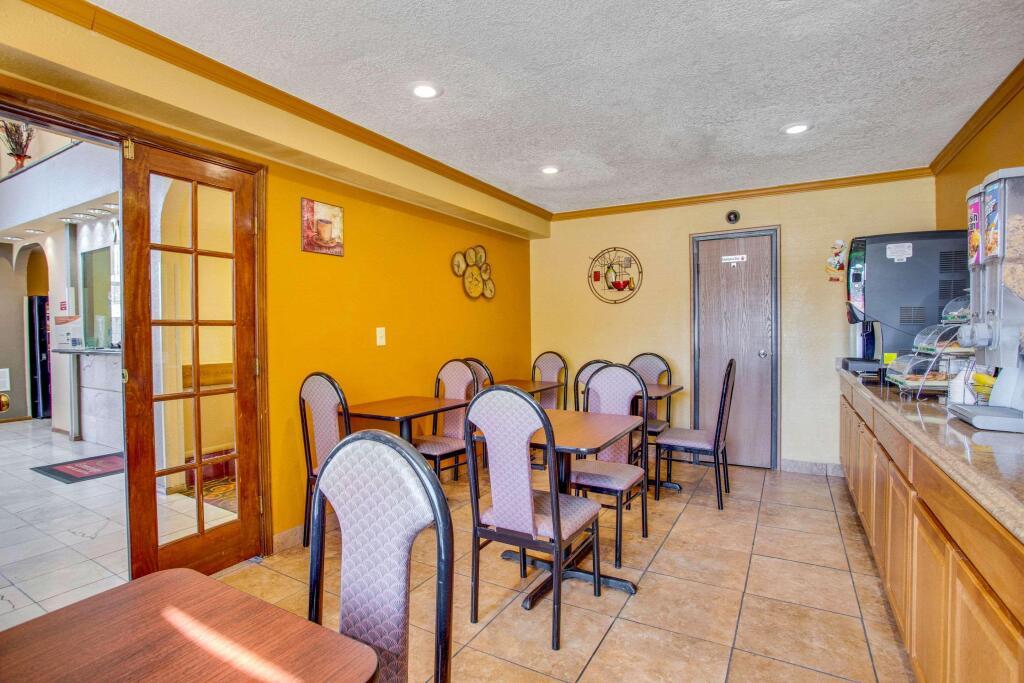 hotel image 7