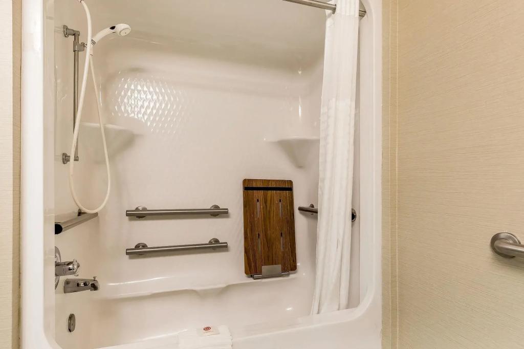 hotel image 16