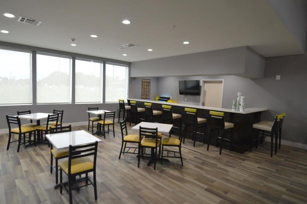 hotel image 36