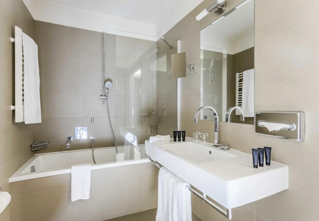 hotel image 38