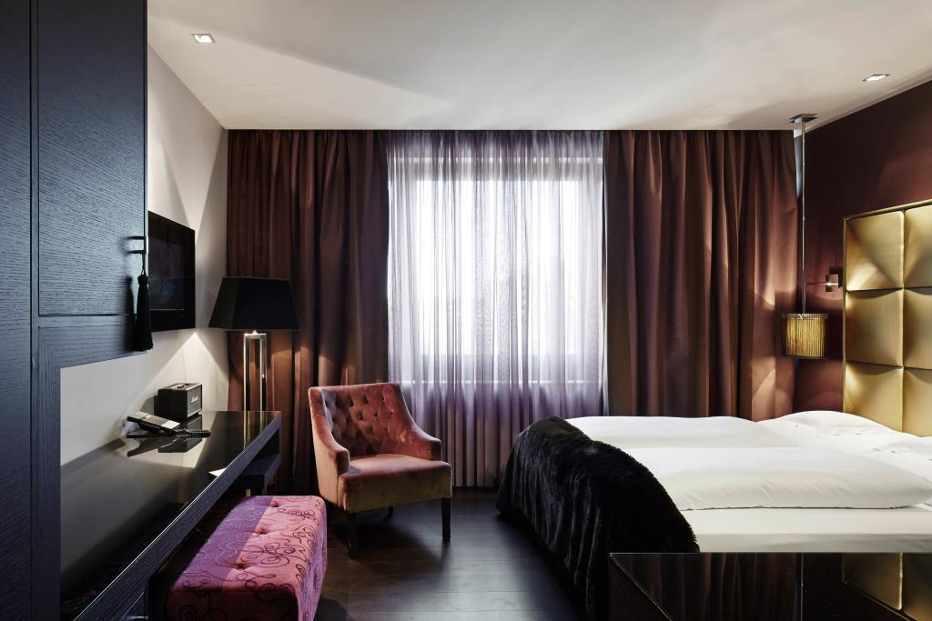 hotel image 4