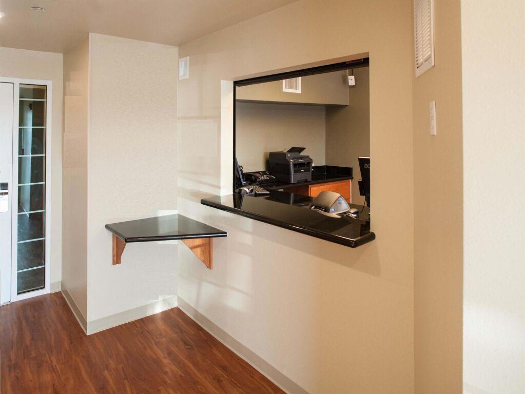 hotel image 8