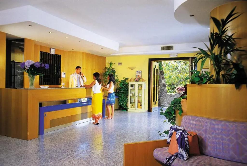hotel image 13