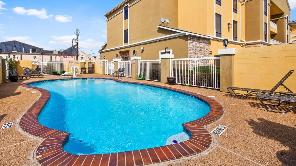 hotel image 9