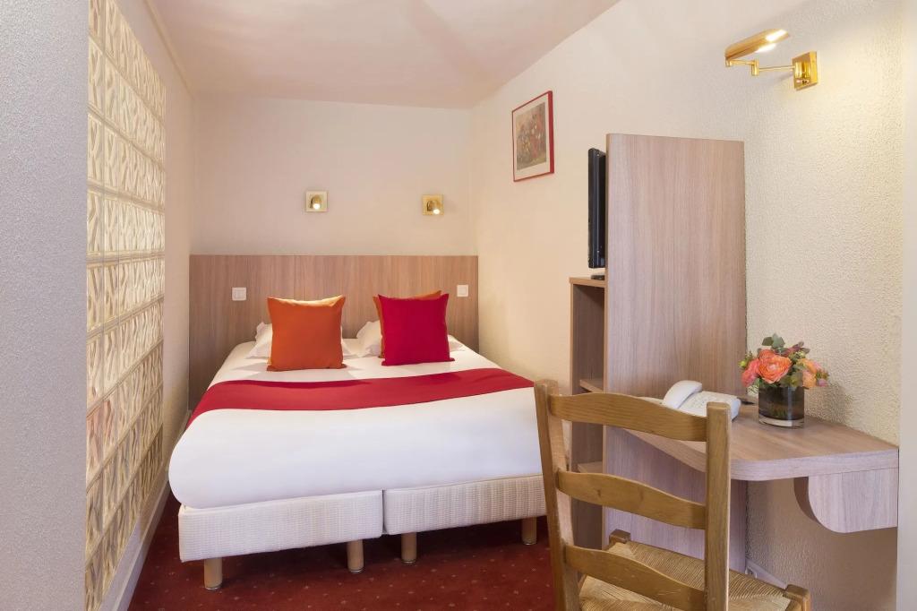 hotel image 10
