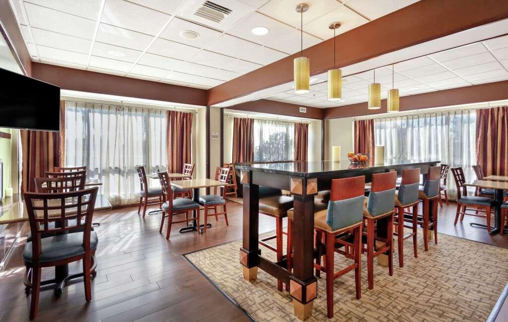 hotel image 10