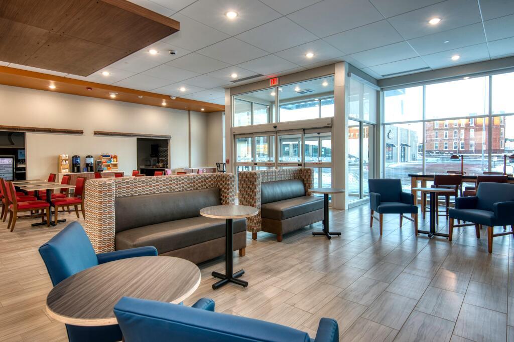 hotel image 11