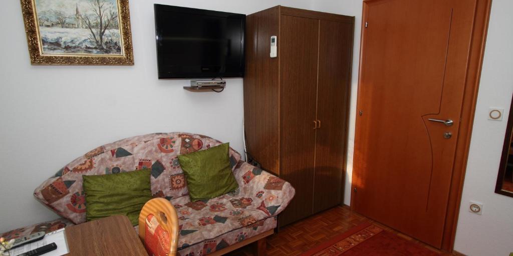 hotel image 16