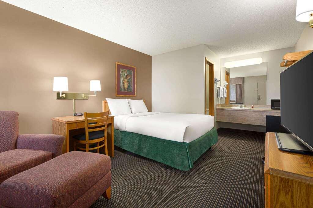 hotel image 8
