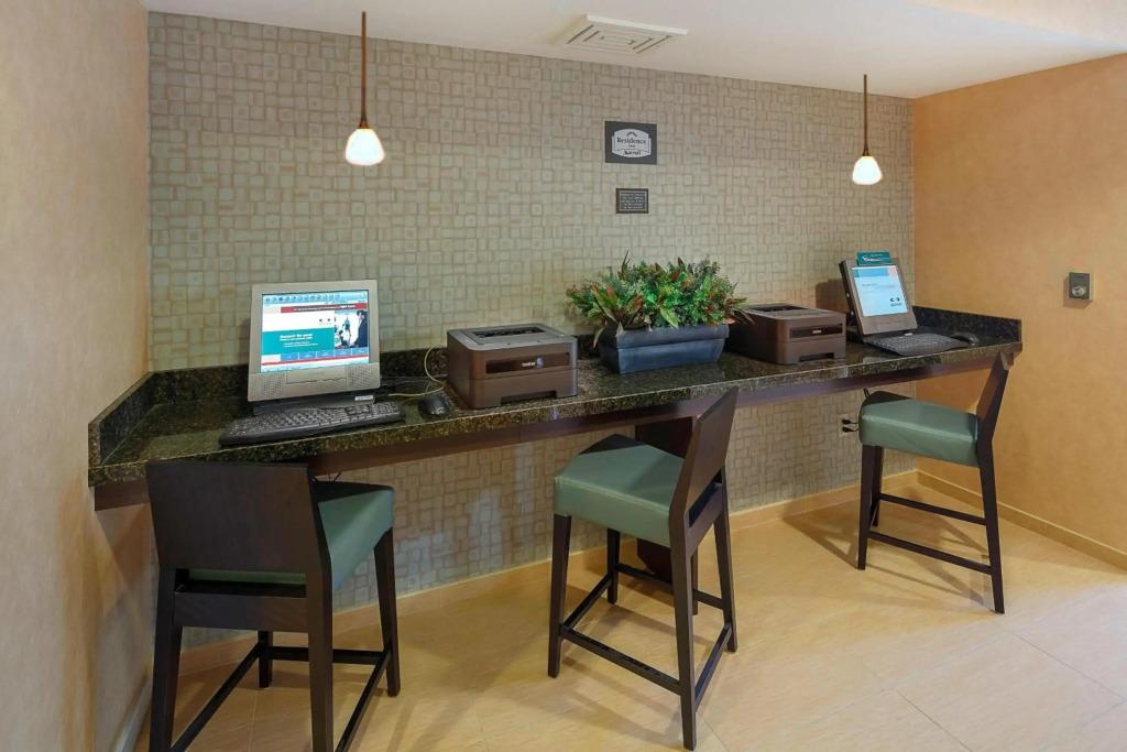 hotel image 12