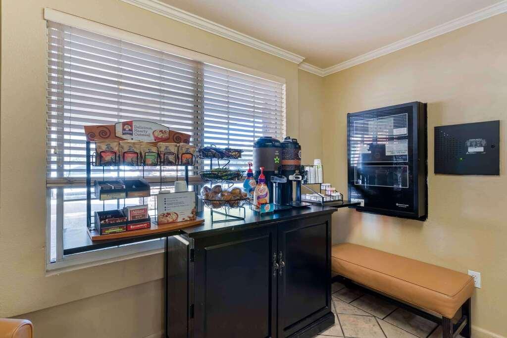 hotel image 12