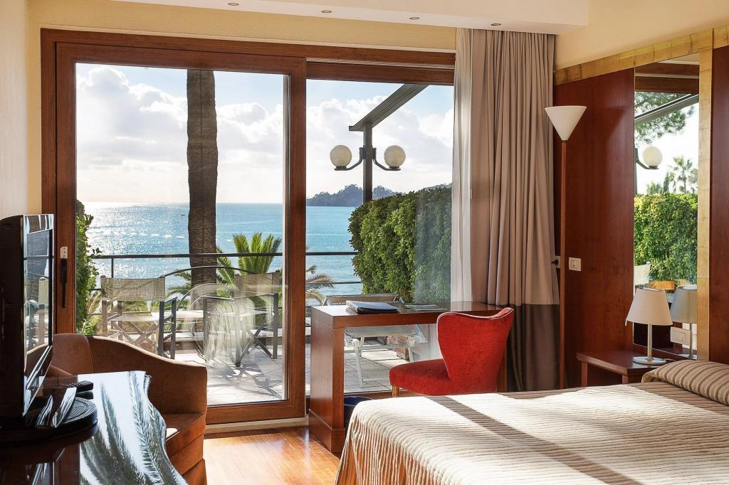 hotel image 10