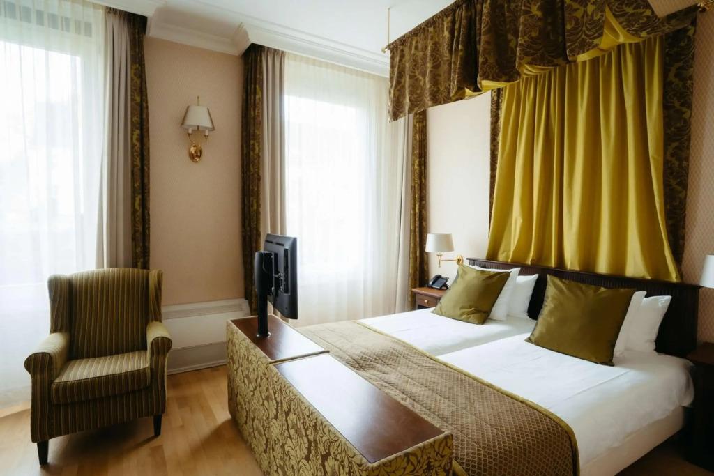 hotel image 38
