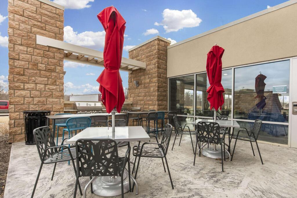 hotel image 13