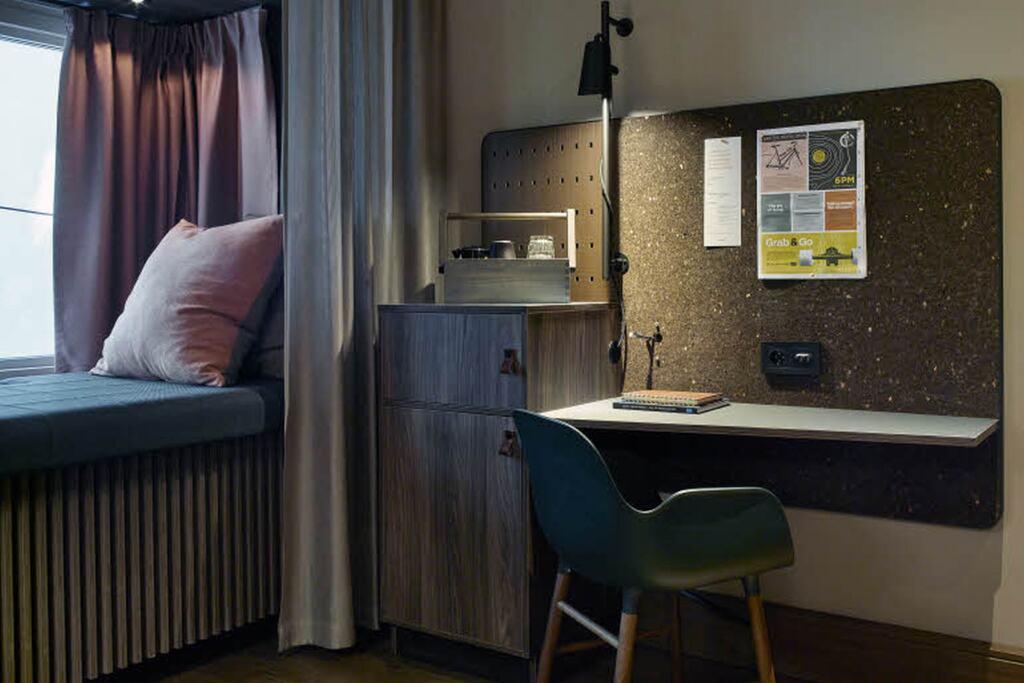 hotel image 12