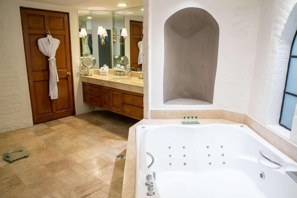 hotel image 39