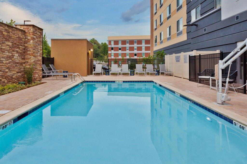 hotel image 13