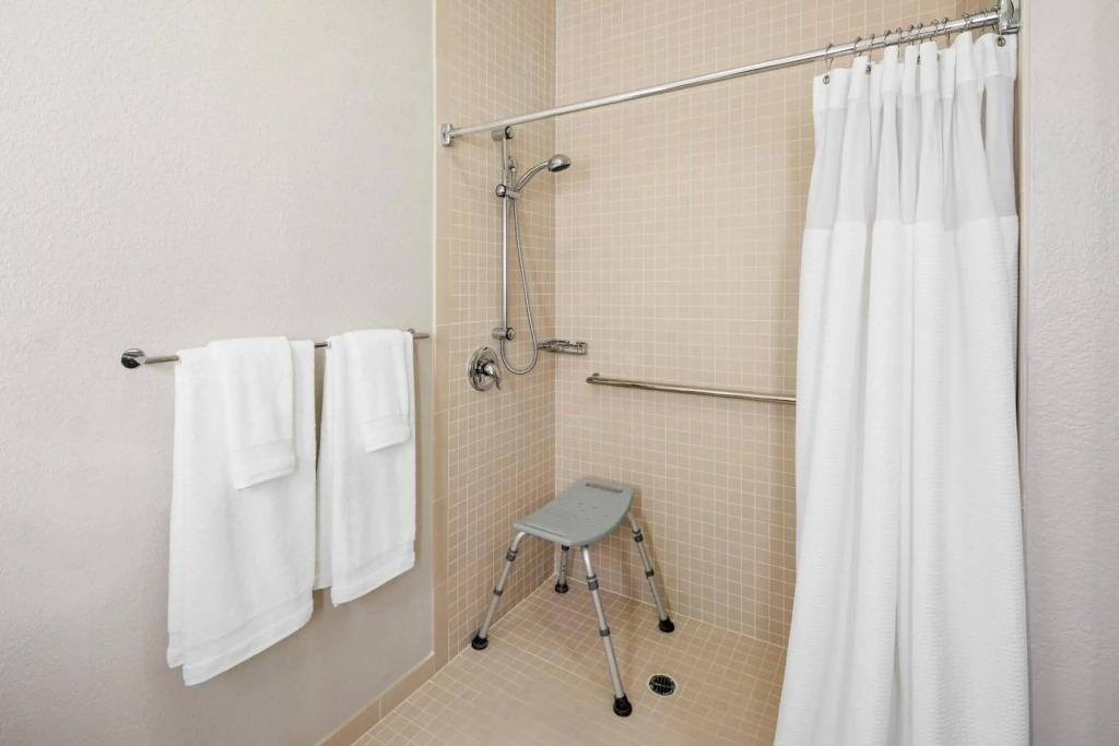 hotel image 16