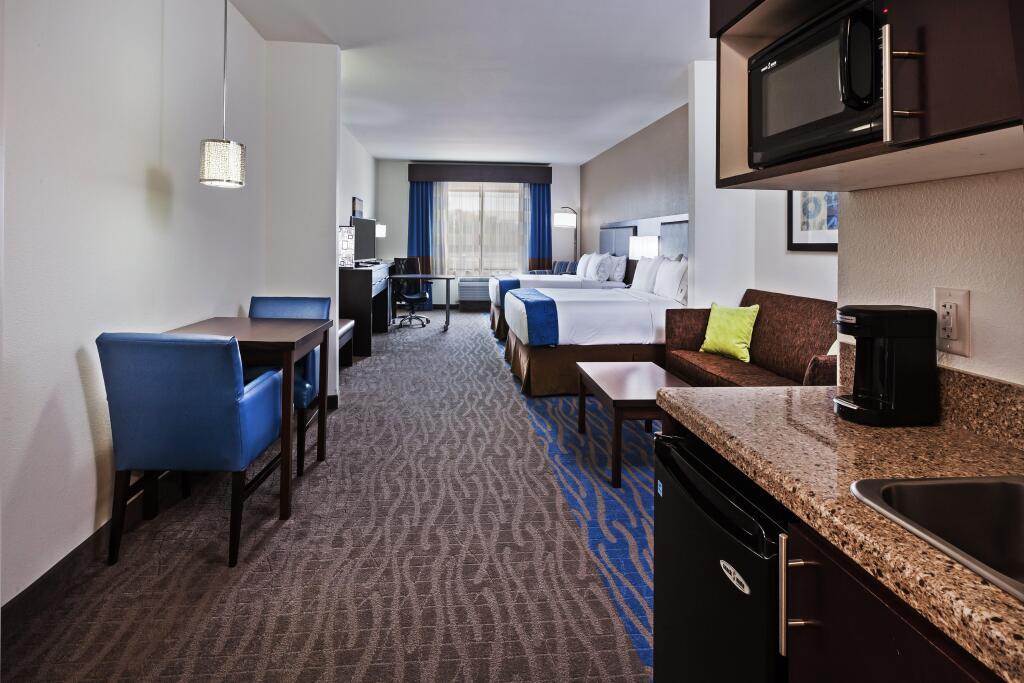 hotel image 16