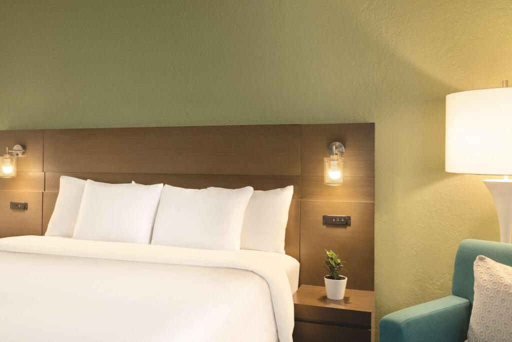 hotel image 11