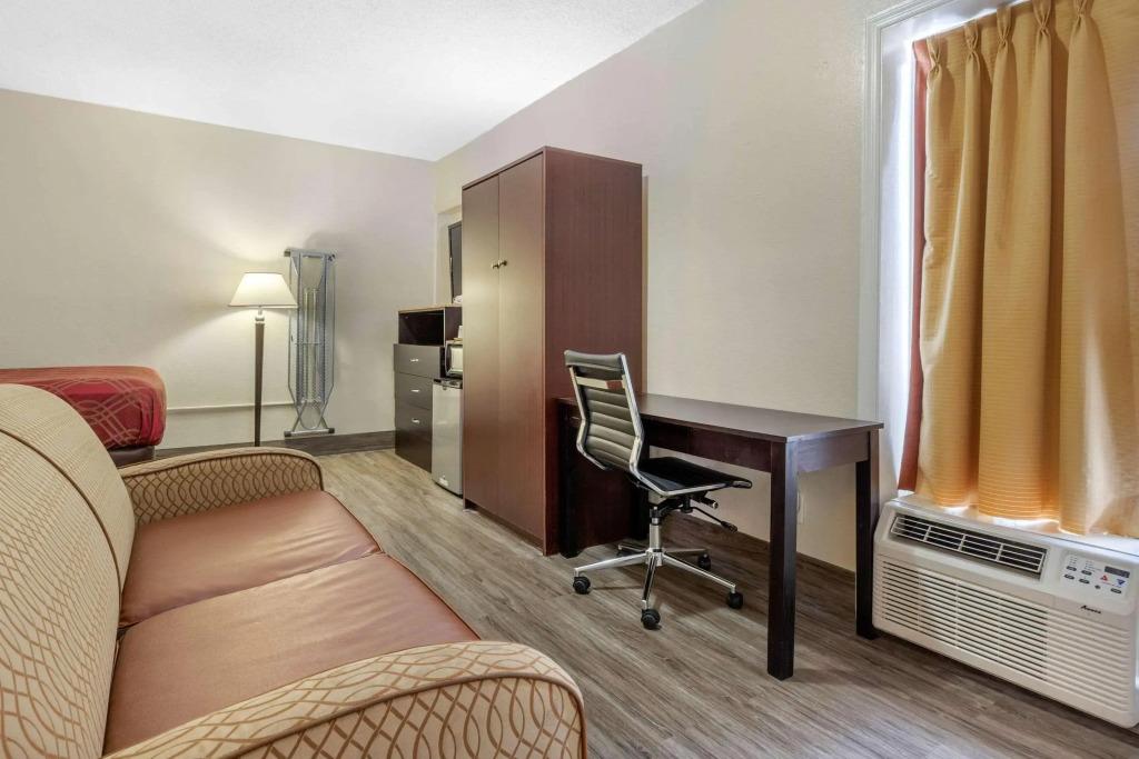 hotel image 16