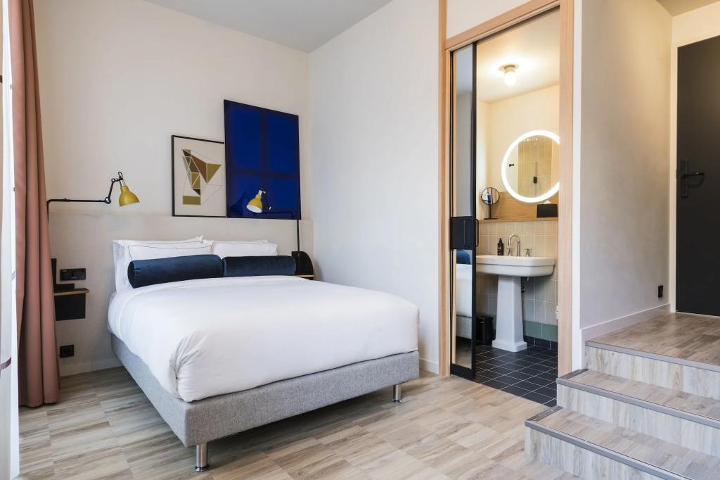 hotel image 9