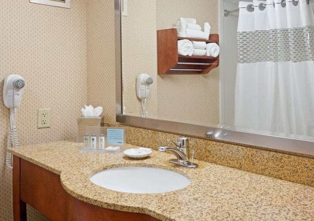 hotel image 16