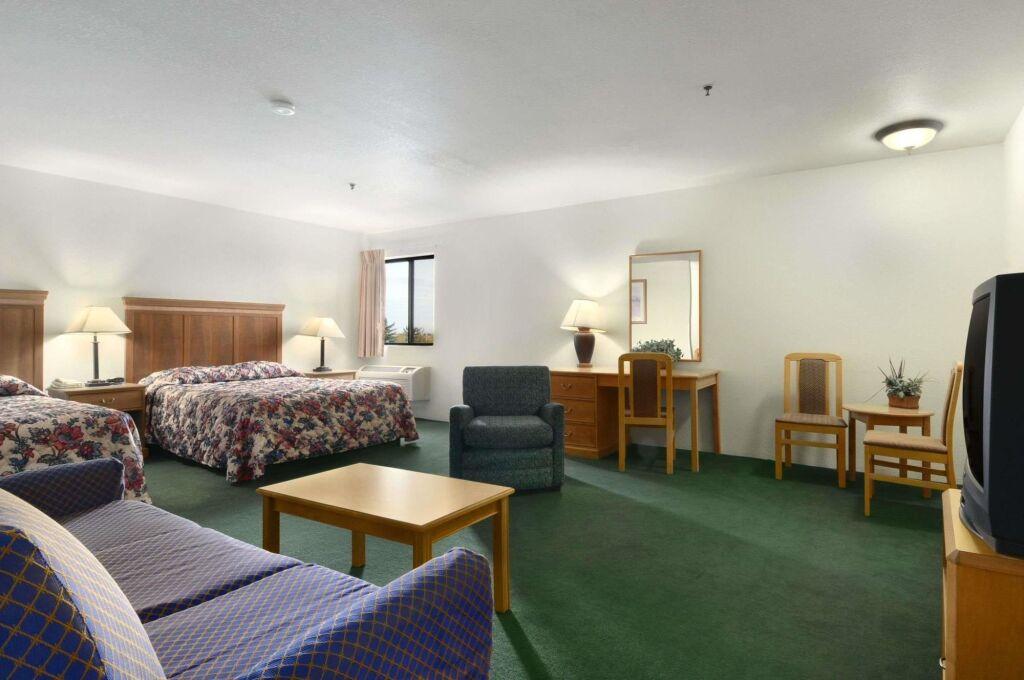 hotel image 10