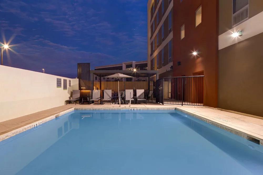hotel image 14