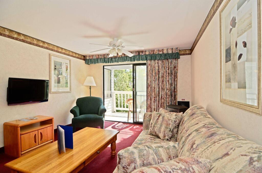 hotel image 10