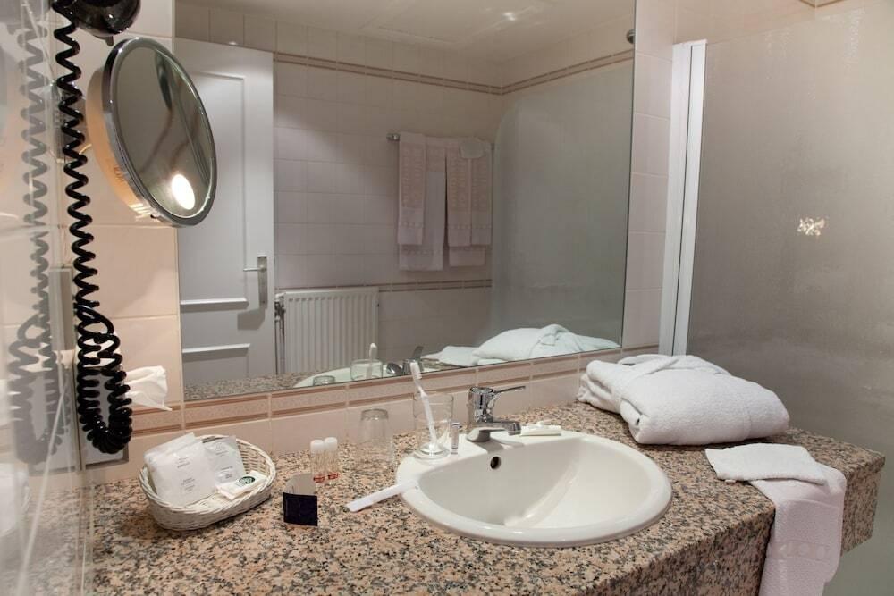 hotel image 8