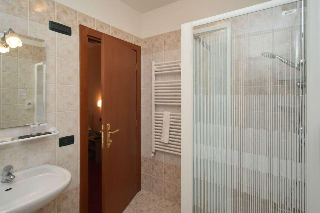hotel image 18