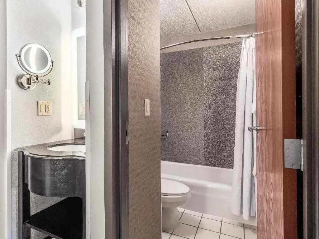 hotel image 10