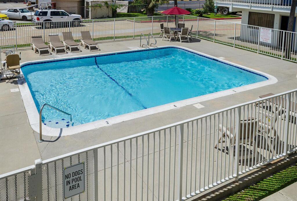 hotel image 8