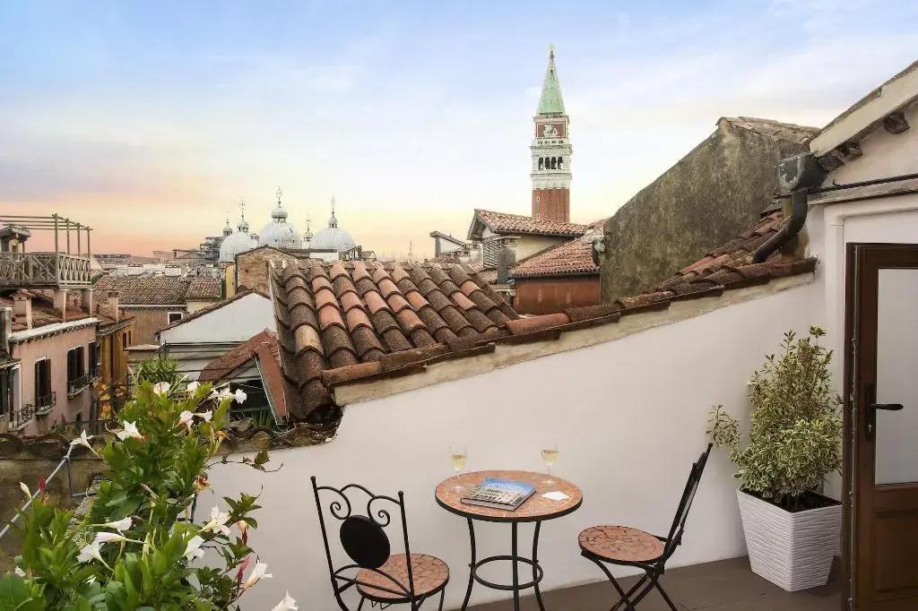 hotel image 13