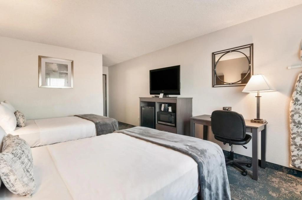 hotel image 12