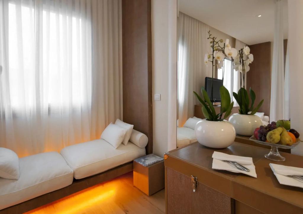 hotel image 43