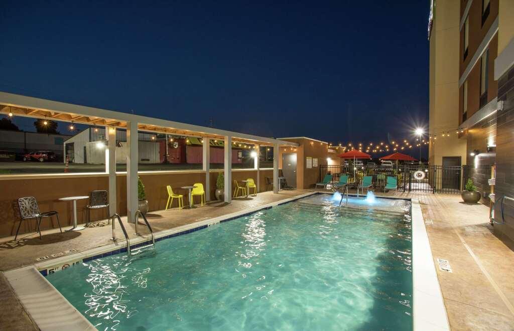 hotel image 16