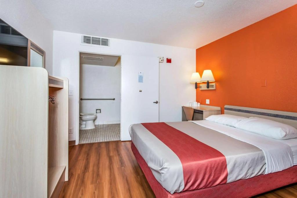 hotel image 9