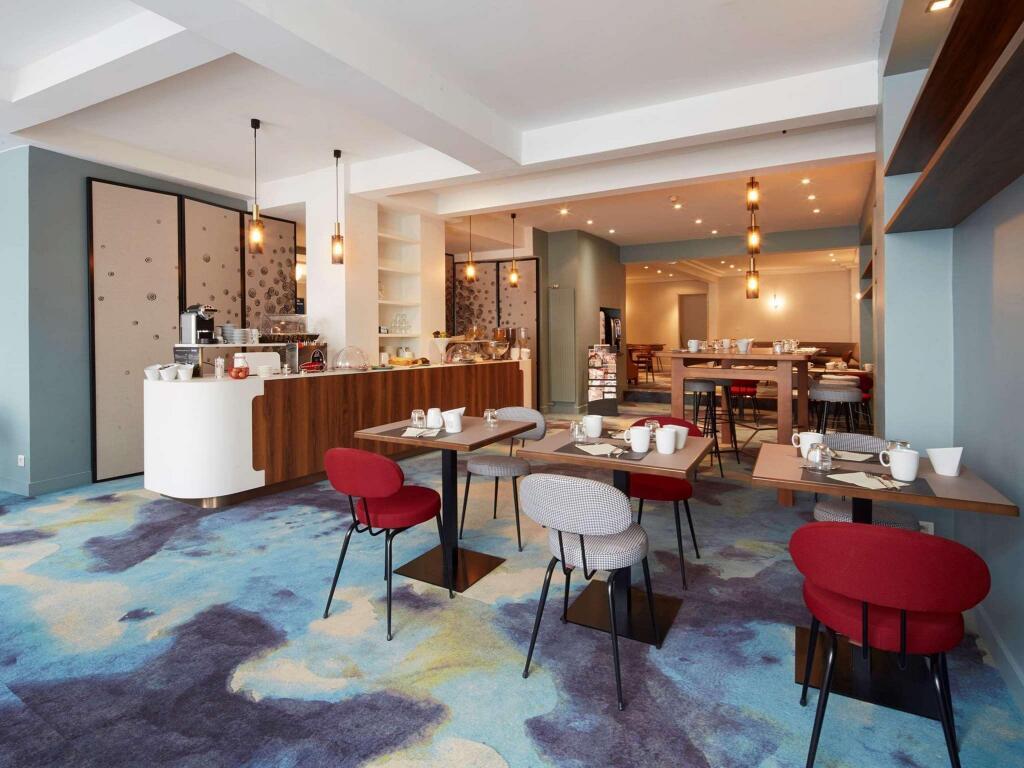 hotel image 10