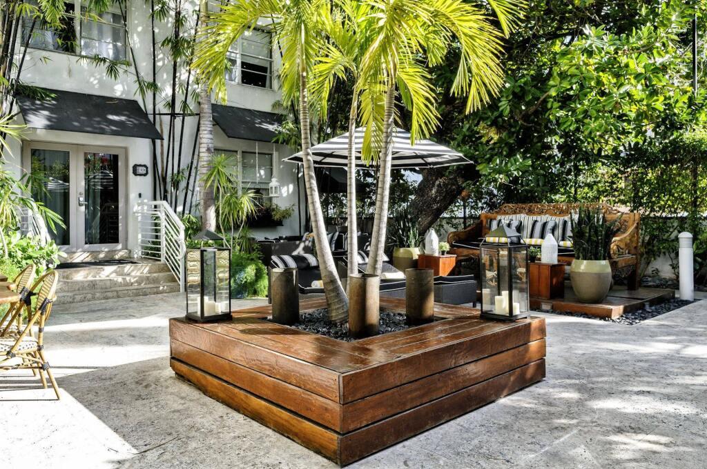 hotel image 11