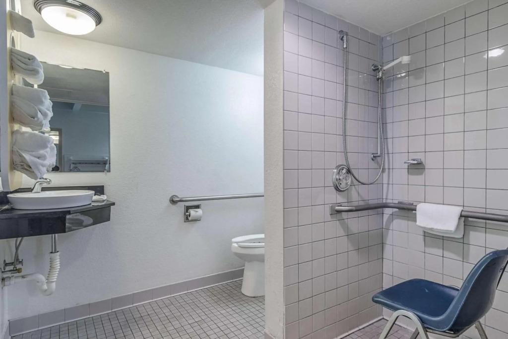 hotel image 8