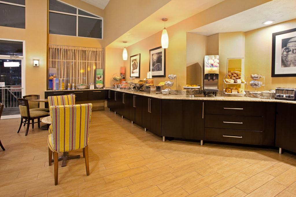 hotel image 16
