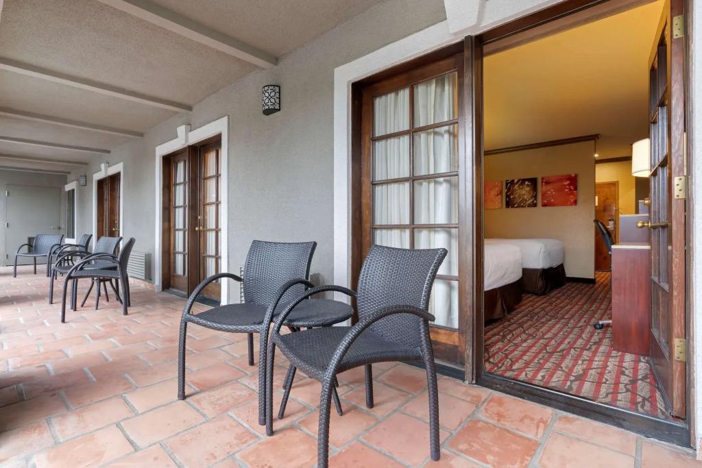 hotel image 16