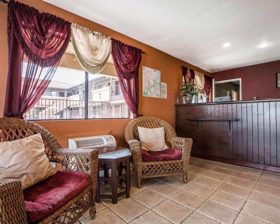 hotel image 12